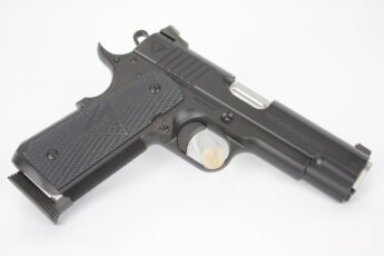 Wilson Combat Vickers Elite Commander 45ACP