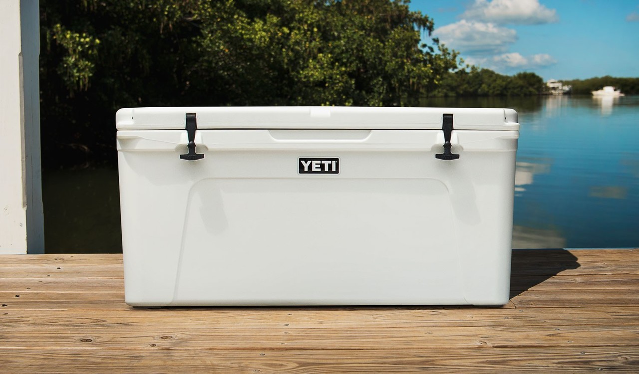 YETI Tundra 75 White