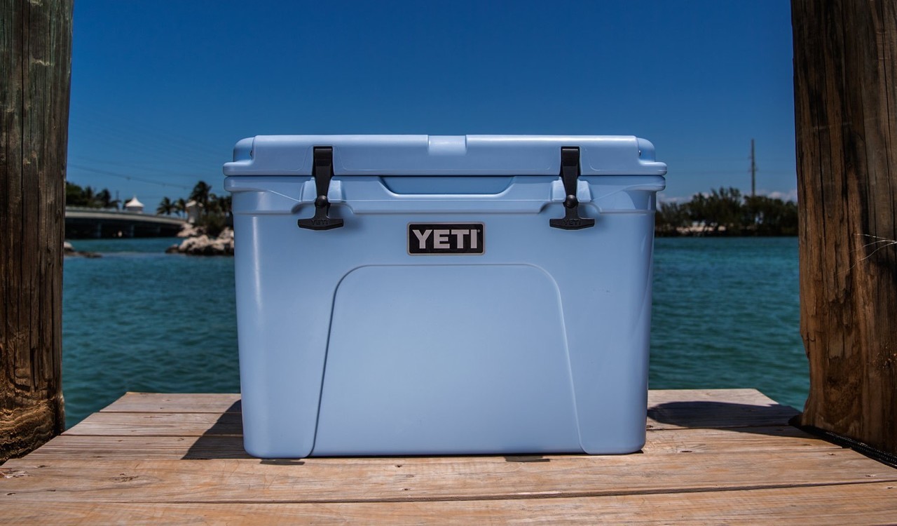 YETI Tundra 50 Ice Blue